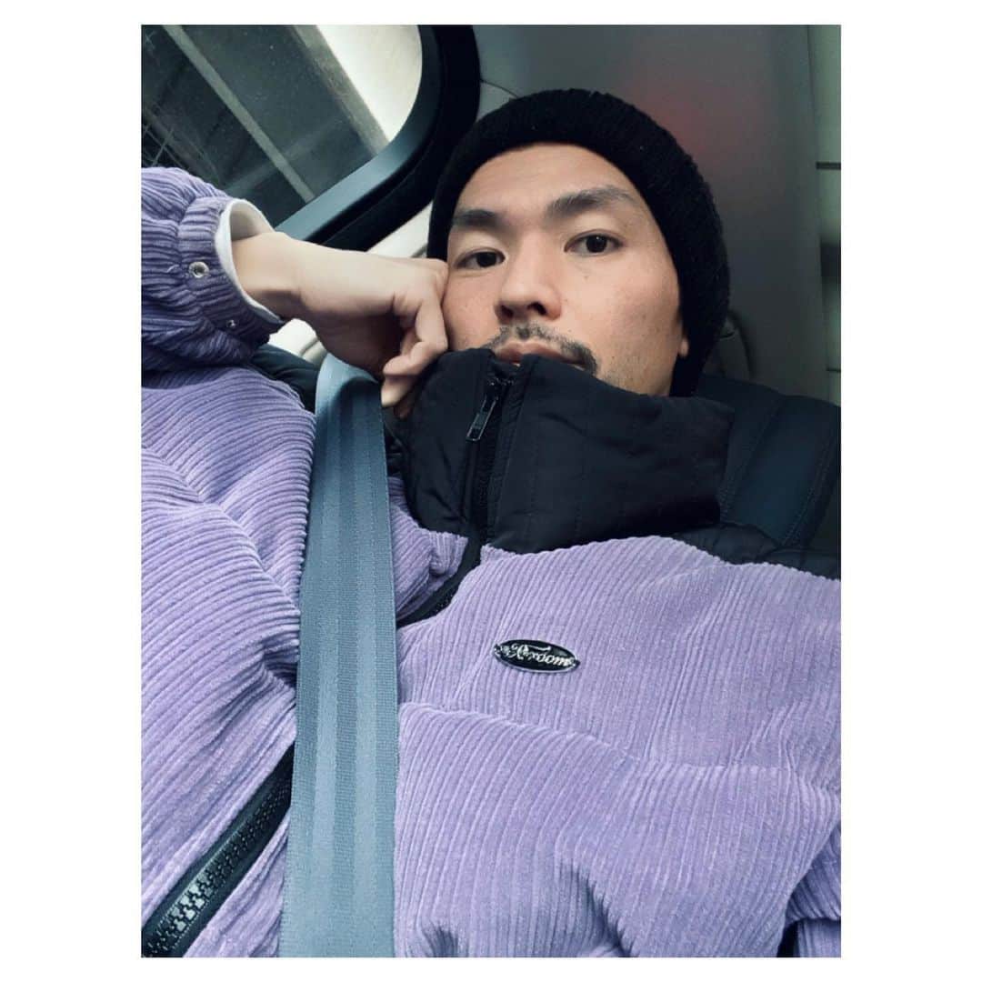U-YEAH のインスタグラム：「Keep warm in this very cold week!  Thank you @reroom_tokyo  @shintaro_kitaoka」