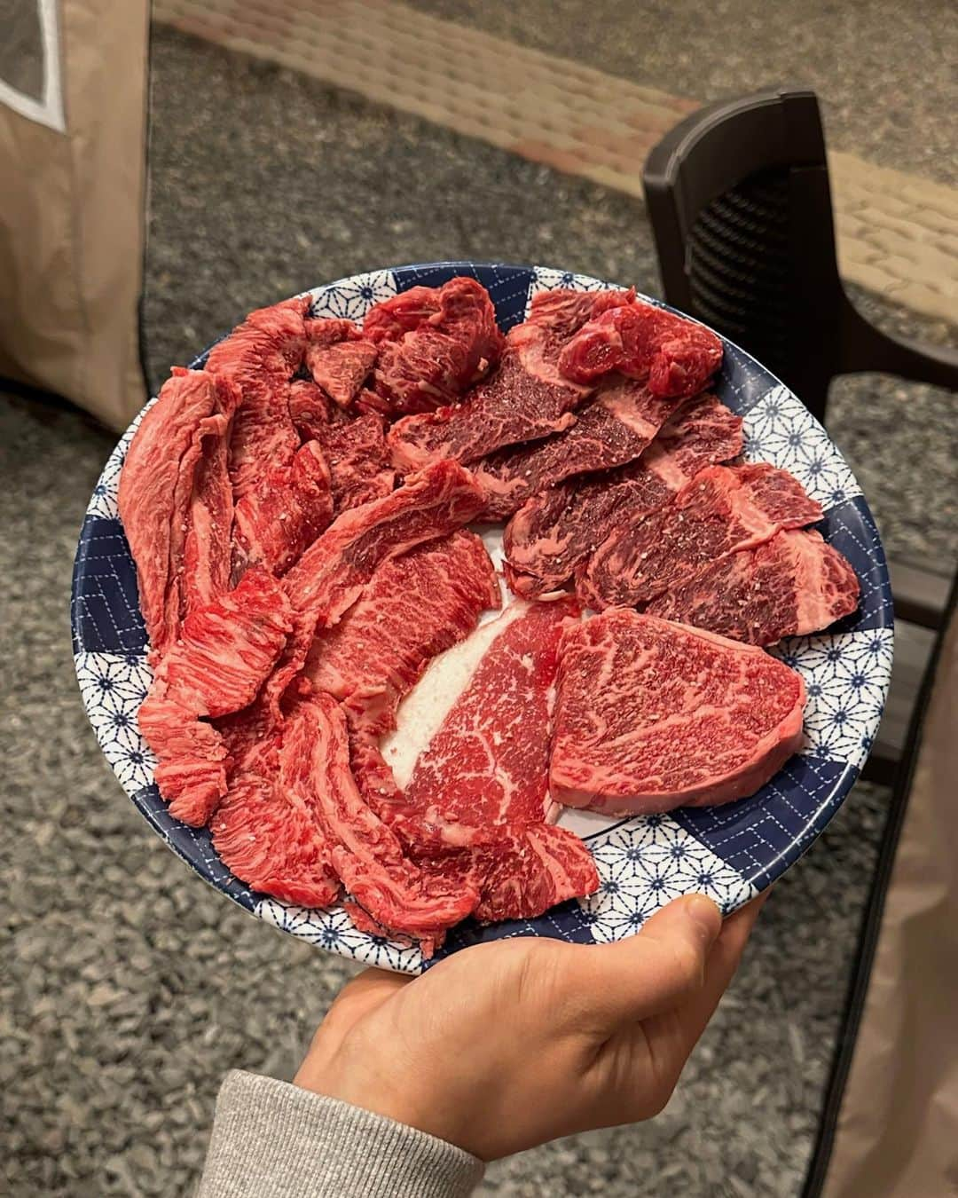 パクジホさんのインスタグラム写真 - (パクジホInstagram)「오늘은 소고기 먹어봄🐮」1月23日 20時59分 - jihogram