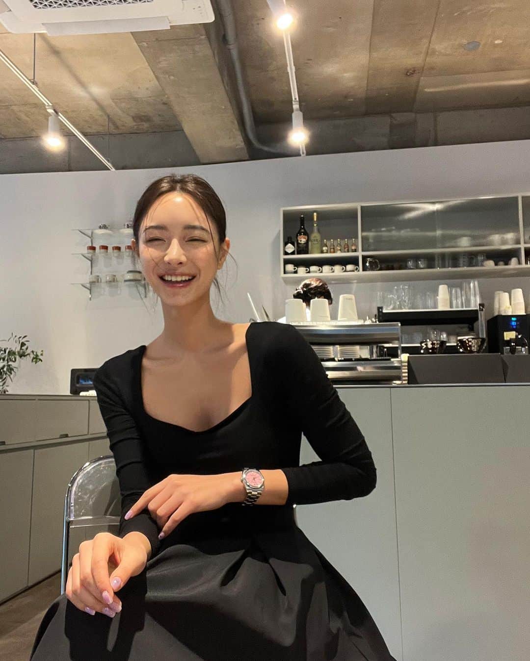 キム・ボラムのインスタグラム：「새해 복 많이 받으세요 🫰🏽」