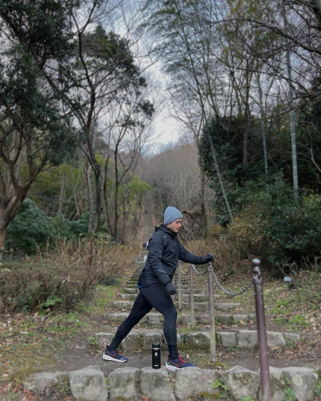丸山城志郎のインスタグラム：「いつもの456段🔥🔥🔥 #トレーニング#階段ダッシュ#Jトレ」