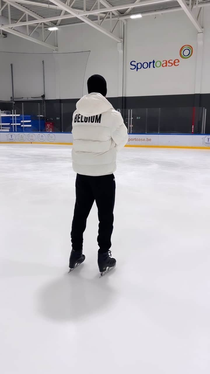 ヨリック・ヘンドリックスのインスタグラム：「Ready set get 😎 #TeamBelgium」