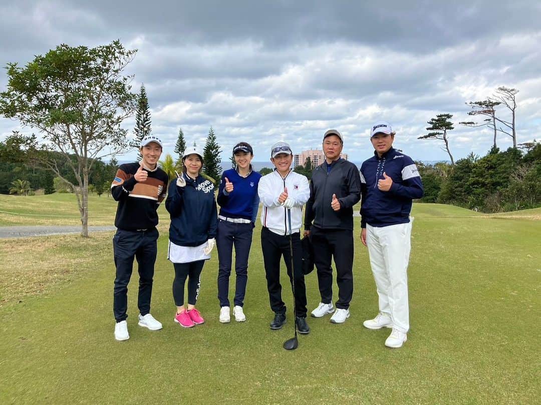出水田大二郎のインスタグラム：「1/16〜1/21 沖縄ゴルフ 今回も最高に楽しくたっぷり練習ができました。 関係者の皆さま本当にありがとうございました😊  #obiホールディングス  #スポンサー様 #お世話になってます  #福岡の皆さんもありがとうございました」