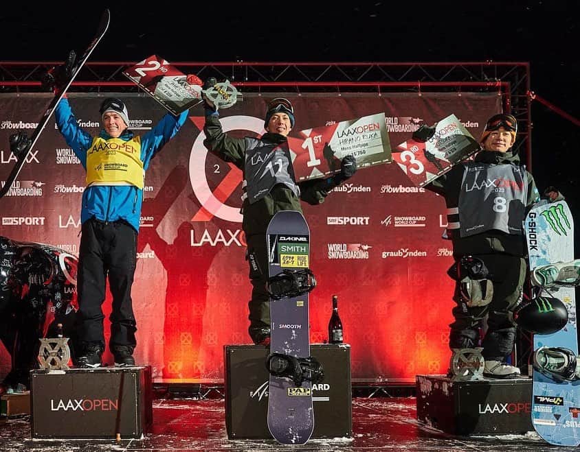 平野流佳のインスタグラム：「1st place 🥇🍾 The final was canceled due to bad weather and the result of the semi-final was reflected Congratulations 🥈🥉 @scottyjames31  @yuto_totsuka   @laax  @yonexsnowboards_japan #smooth #ムラサキスポーツ #onitsukatiger #dakine  #smithoptics #dominatorwax #paptuneup #シダスインソール  @globalwifi_official」