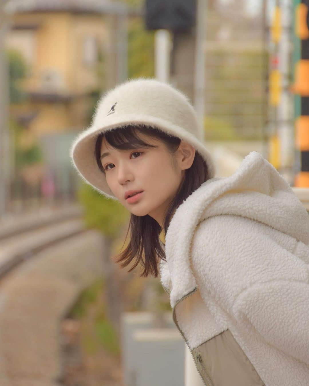 長谷川かすみのインスタグラム：「最近痺れる寒さだねぇ⛄️ 風邪ひかないように😌  #portraitphotography #portrait  #東京カメラ部 #얼스타그램 #안경스타그램 #안경 #人像攝影 #攝影 #作品撮り #ポートレート撮影」