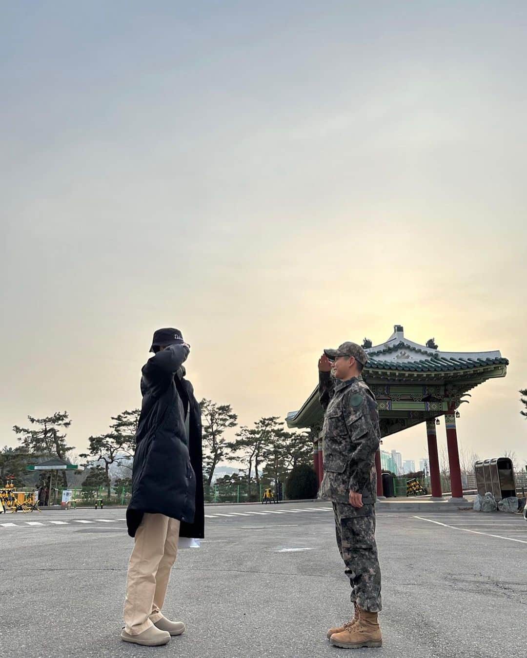 のインスタグラム：「명준이횽🫡🥰」