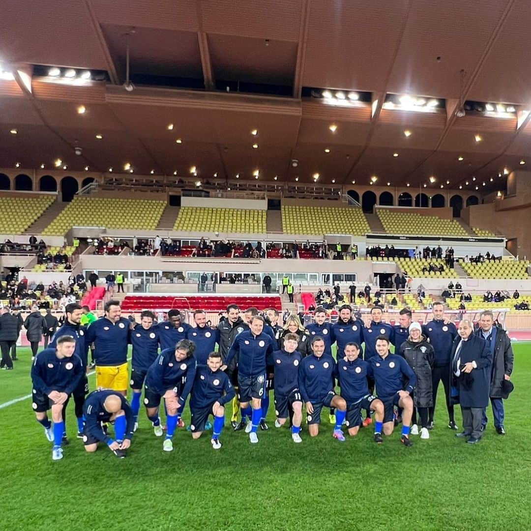 クリスティアン・ザッカルドさんのインスタグラム写真 - (クリスティアン・ザッカルドInstagram)「FIGHTAIDS CUP 2023 ⚽️🏆  Monaco 🇲🇨 23.01.2023  #charity #game #legends #players #monaco #montecarlo #amazing #barbagiuans #cirque #principealbertofmonaco #lifeisagame #stronghertogheter #fightaids」1月24日 20時17分 - cristianzaccardo