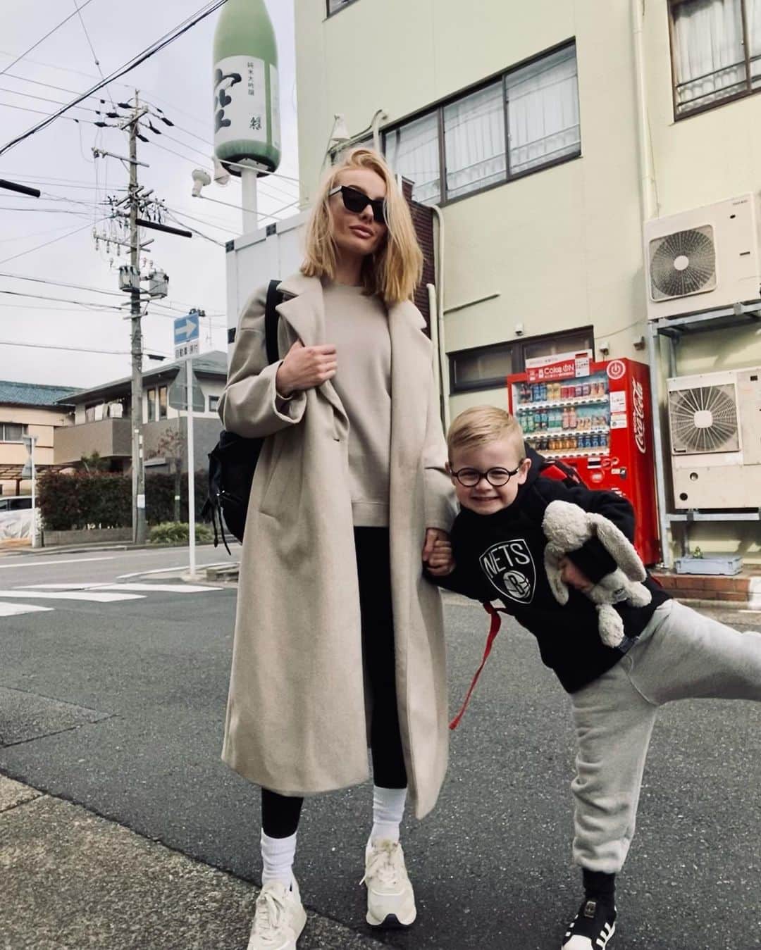リアノン・ランゲラック（ミッチェル・ランゲラックの妻）のインスタグラム：「🫶🏼」