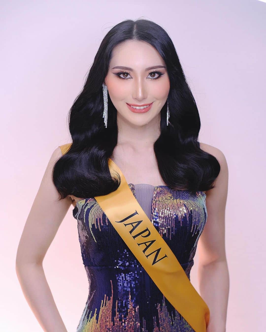 aya onoのインスタグラム：「#missplanetinternational #missplanetjapan #japan #ayaono #makeup #hairstyle #コンテストメイク #ミスコン」