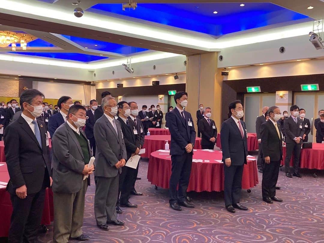 岸信夫さんのインスタグラム写真 - (岸信夫Instagram)「新年の地元での各地の互礼会、出初式には長男が代理出席。 皆様、本年も宜しくお願いします。 #岸信千世 #岸のぶちよ」1月24日 18時53分 - kishi_nobuo