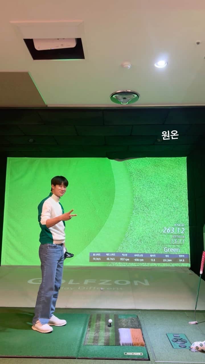 Lee Si-gangのインスタグラム：「나도 이거 해보고싶었엉🤣 @martine.golf」