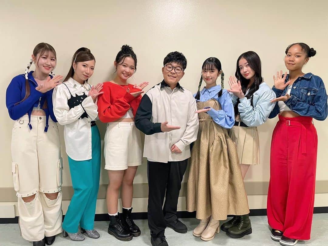 Little Glee Monsterのインスタグラム