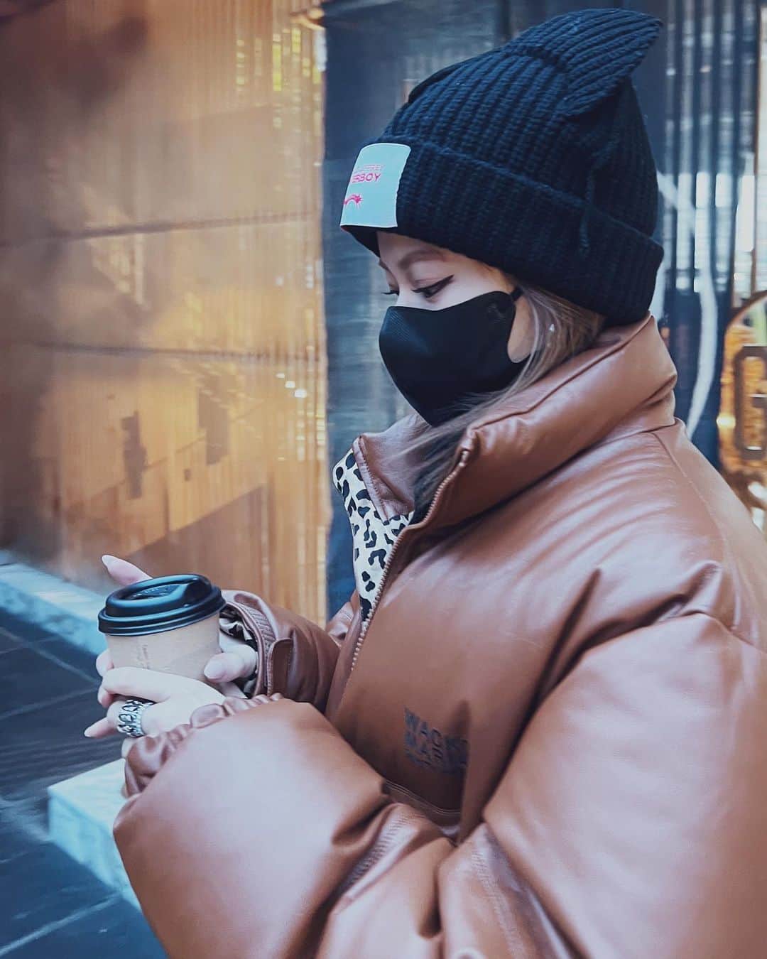 山本舞香さんのインスタグラム写真 - (山本舞香Instagram)「休みの日は沢山寝て お友達と会って 車を走らせて 好きなお店で買い物して 美味しいコーヒー飲むのが好きです 家でダラダラするのも好きです」1月25日 0時51分 - yamamotomaika_official