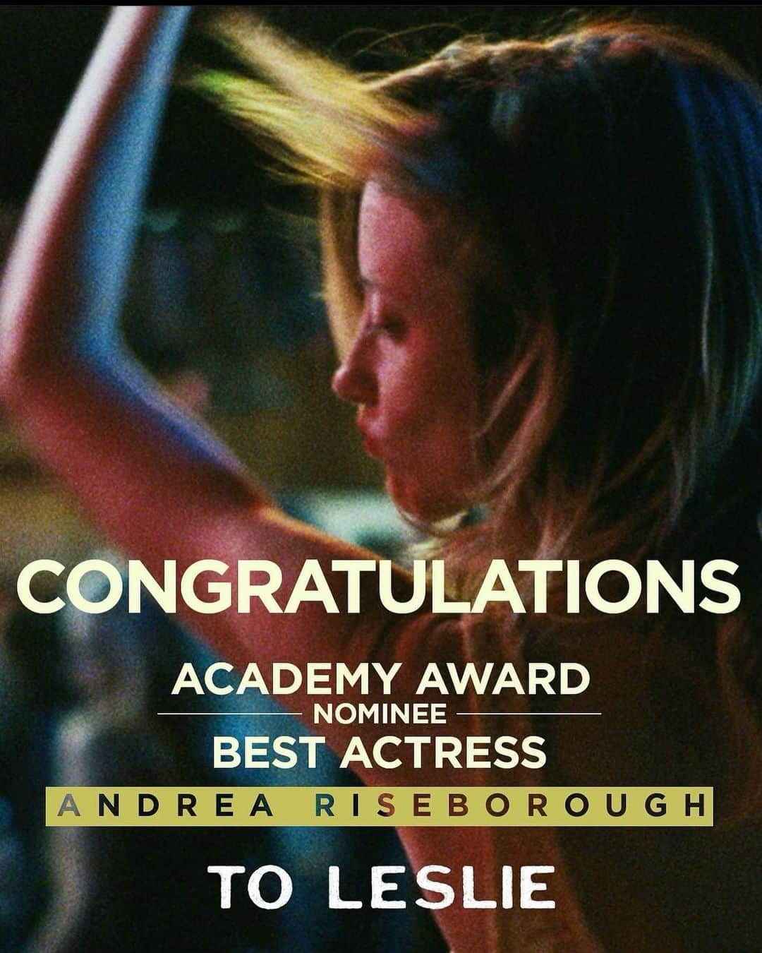 サラ・ポールソンのインスタグラム：「THIS IS FUCKING THRILLING. This isn’t my movie, I didn’t make it, I have absolutely nothing to do with its greatness, nor the exquisite beauty of @andreariseborough performance- it’s thrilling because it proves that when the work is this good, and you use social media and it’s powers for good- you can sometimes break through. This proves it. If you build it, they will come… in a sense. @filmbymichaelmorris made a beautiful film. I’m thrilled that more people will now see it. Because once you do… the rest is simply undeniable.」