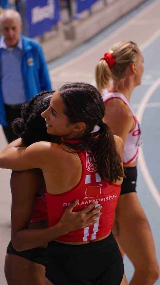 Camille LAUSのインスタグラム：「🥈 at Nationals. Next stop : European Championships (400m) 🇹🇷  🎥 : @lacapsule.production @gaetan.chiroux merci 🙏🏻」