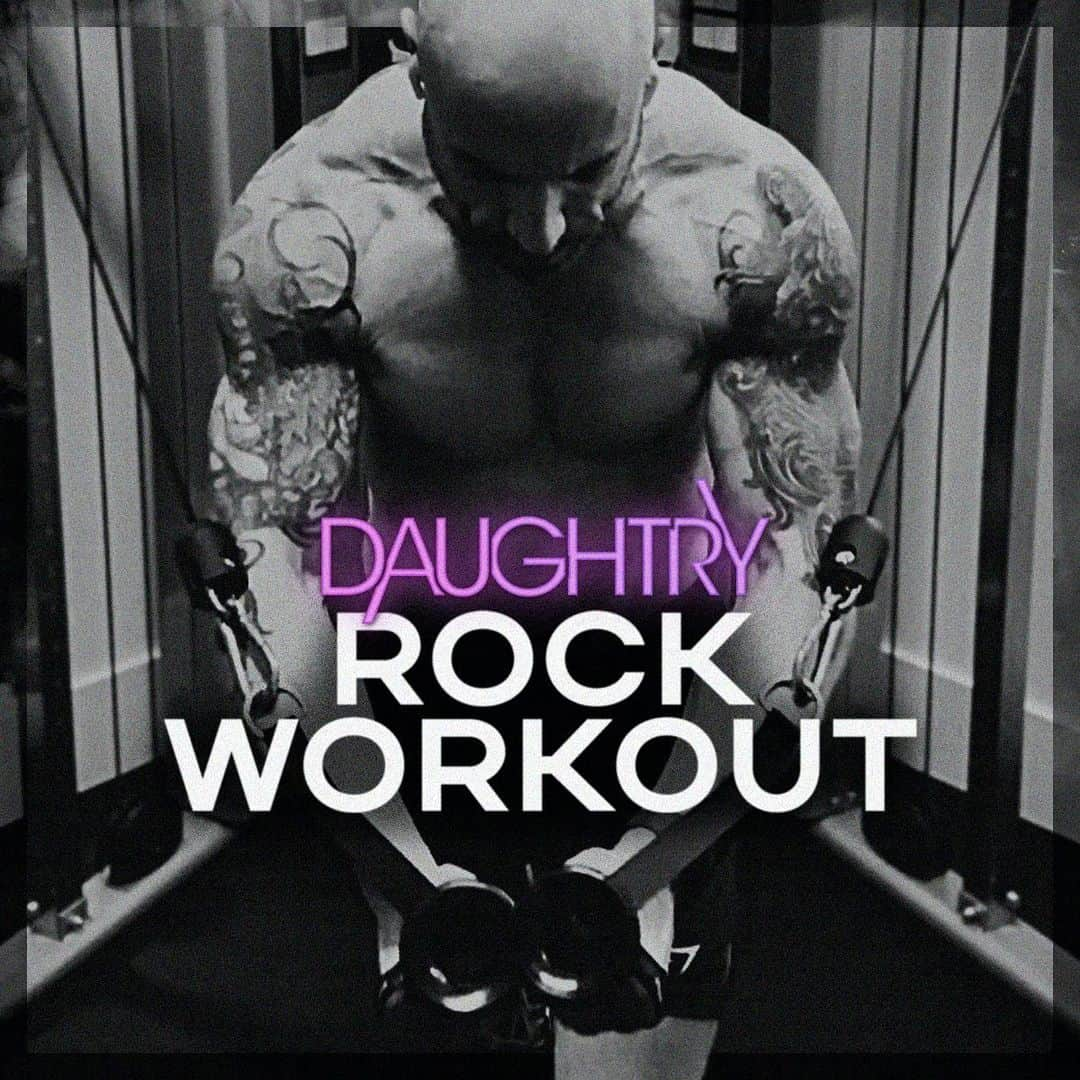 クリス・ドートリーさんのインスタグラム写真 - (クリス・ドートリーInstagram)「Get ready for the fight, get ready for war  You get out what you put in, and it’s NEVER easy.  Rock your next workout with this playlist and let us know what you think!!  LINK IN BIO 💪 or: daughtry.lnk.to/WorkOut  #chrisdaughtry #playlist #fitness #strengthtraining #strengthandconditioning #dyel」2月23日 5時08分 - chrisdaughtry