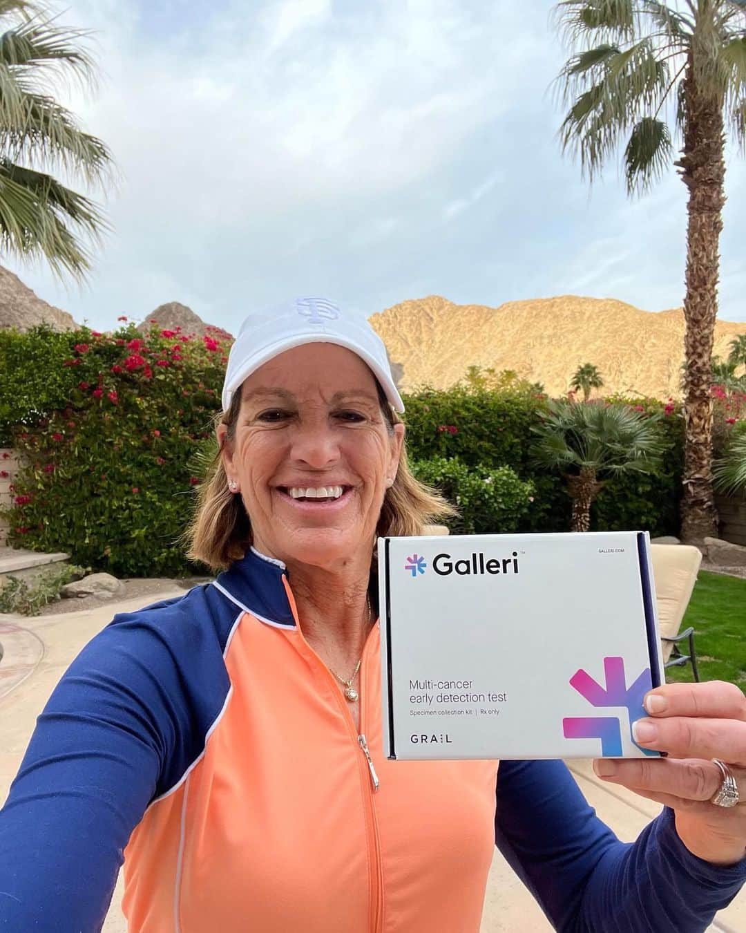 ジュリ・インクスターのインスタグラム：「Whether you’re a pro or a fan, #cancer touches us all. That’s why I’m proud to announce I’m a new ambassador for the @galleritest and go further with my cancer screenings.  #MultiCancerEarlyDetection #DetectCancerEarly  Learn more at the link in bio or Galleri.com  The Galleri test does not detect all cancers. Not all cancers can be detected in the blood.」