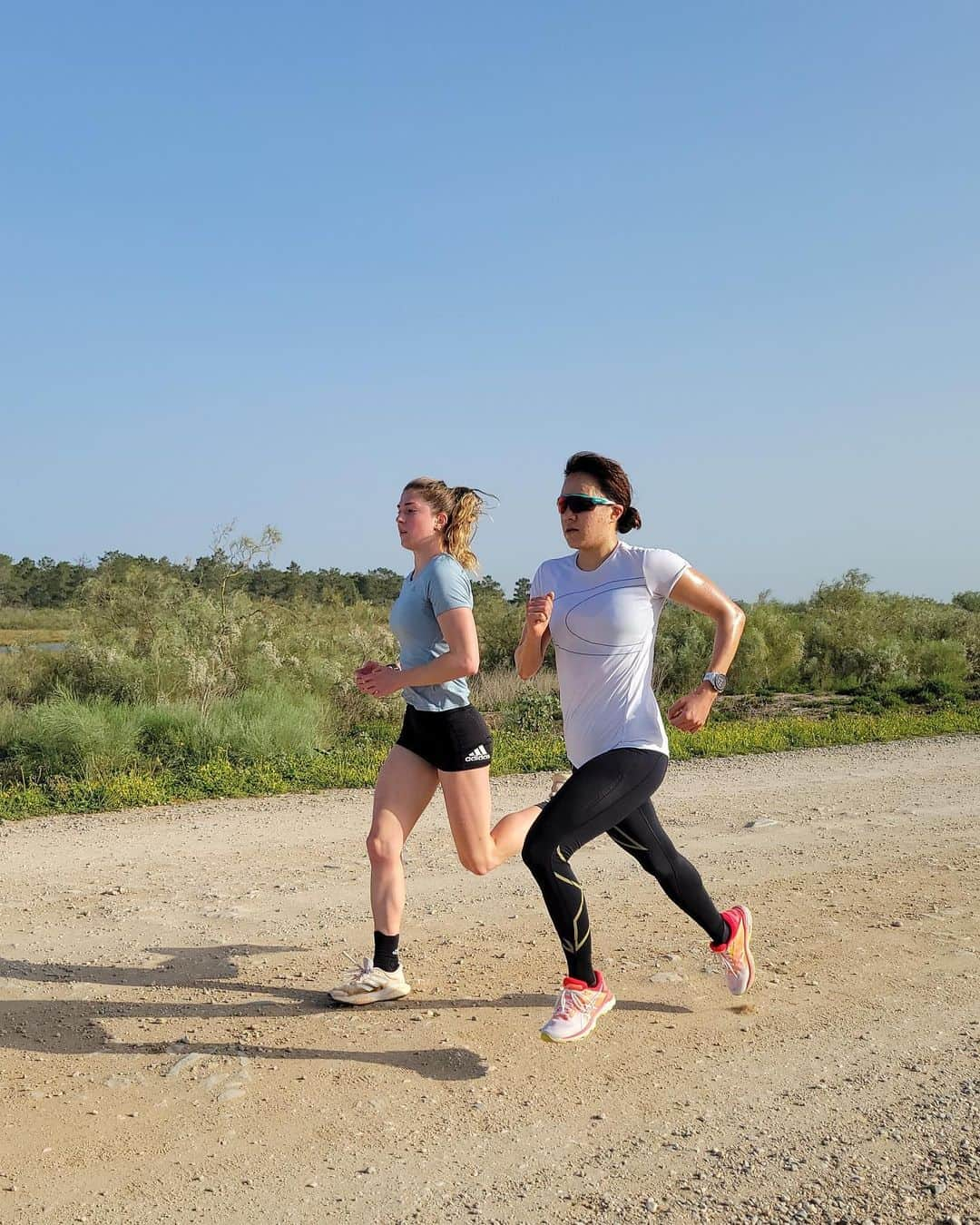 高橋侑子さんのインスタグラム写真 - (高橋侑子Instagram)「Haven’t been posting much lately, but here I am ☀️ Having quality time with the squad in 🇵🇹 My season opener is just around the corner 👊 📷 @pstriathlon   最近あまり投稿していませんでしたが、ポルトガルにてチームのみんなと充実した時間を過ごせています🙂 いよいよ来週はシーズン開幕戦の世界シリーズアブダビ大会🏎️ #トライアスロン」2月23日 6時45分 - yuko_takahashi8