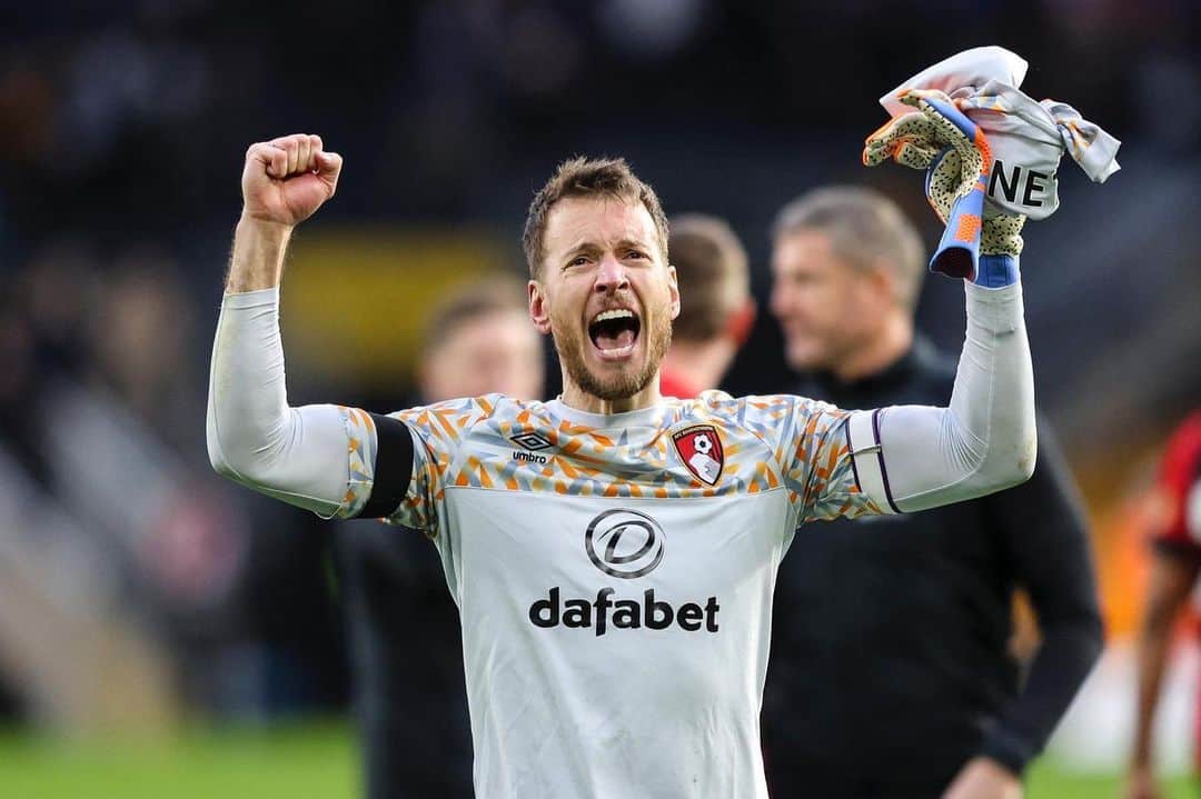 ノルベルト・ムラーラ・ネトのインスタグラム：「Amazing 3 points boys 🍒🍒」