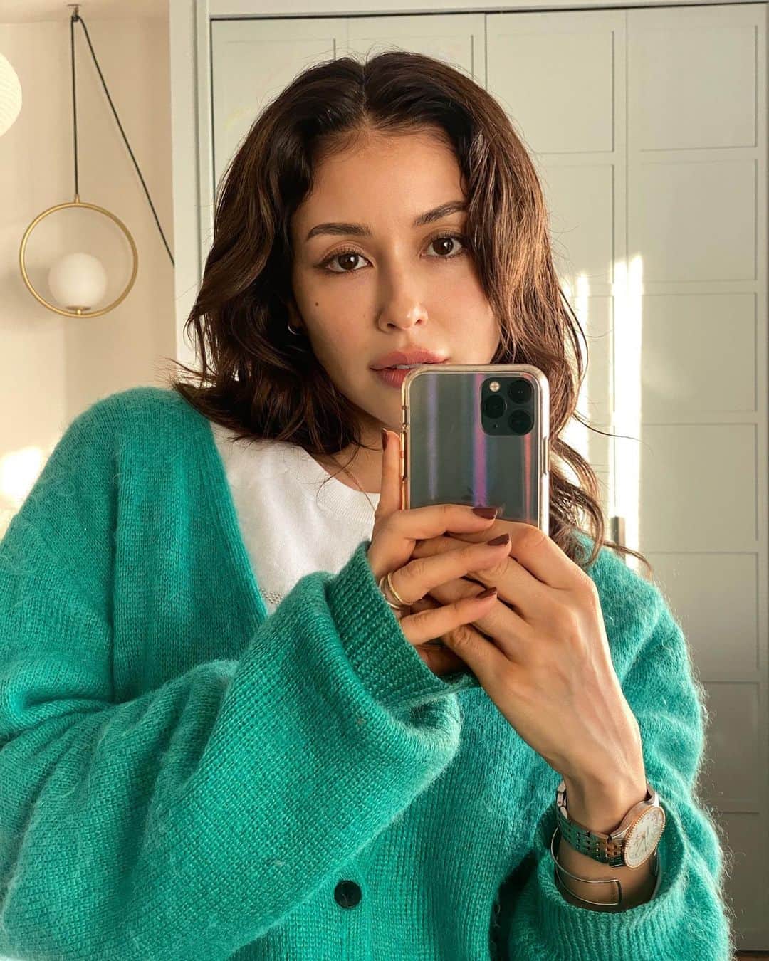 BENIのインスタグラム：「慌ただしい日々に欠かせない @breitling keepin mama on schedule (most days)🙏🏼💫 #workingmama #breitling #navitimer #ブライトリング #squadonamission」