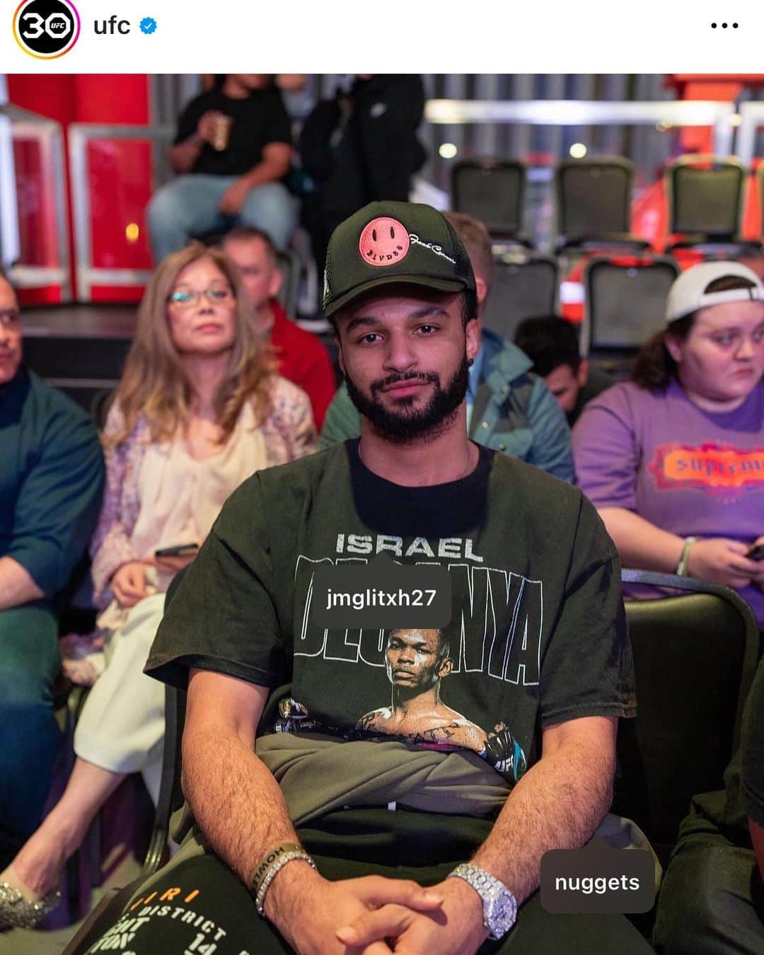 鈴木弘子のインスタグラム：「Tonight - my official debut on UFC Instagram page 😁 - behind NBA star Jamal Murray from Denver Nuggets!」