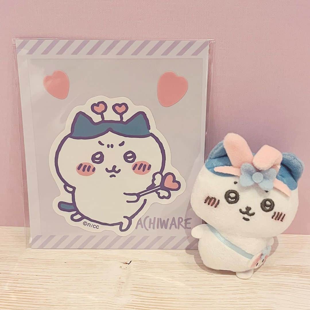 小野早稀のインスタグラム：「韓国限定のちいかわグッズ…🥰 プルャちゃんのﾋﾞﾋﾞﾋﾞｯあるの知らなかった🥹💓  #ちい活  #韓国限定」