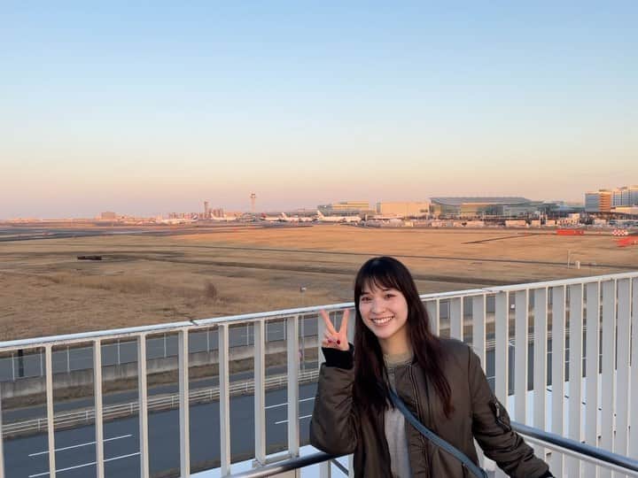 仮谷せいらのインスタグラム：「飛行機の近くまで行った日✈️」