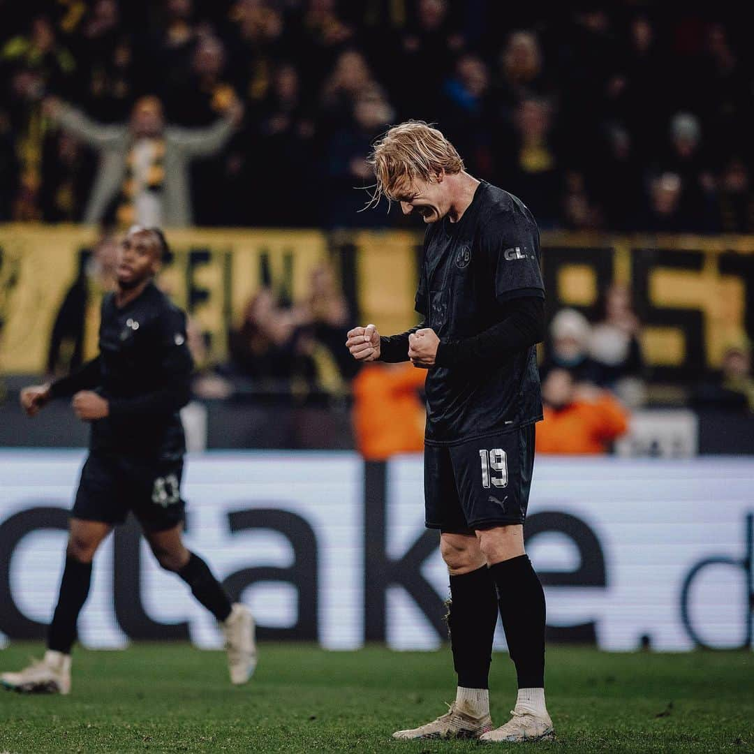 ユリアン・ブラントさんのインスタグラム写真 - (ユリアン・ブラントInstagram)「yes! @bvb09」2月20日 6時08分 - julianbrandt