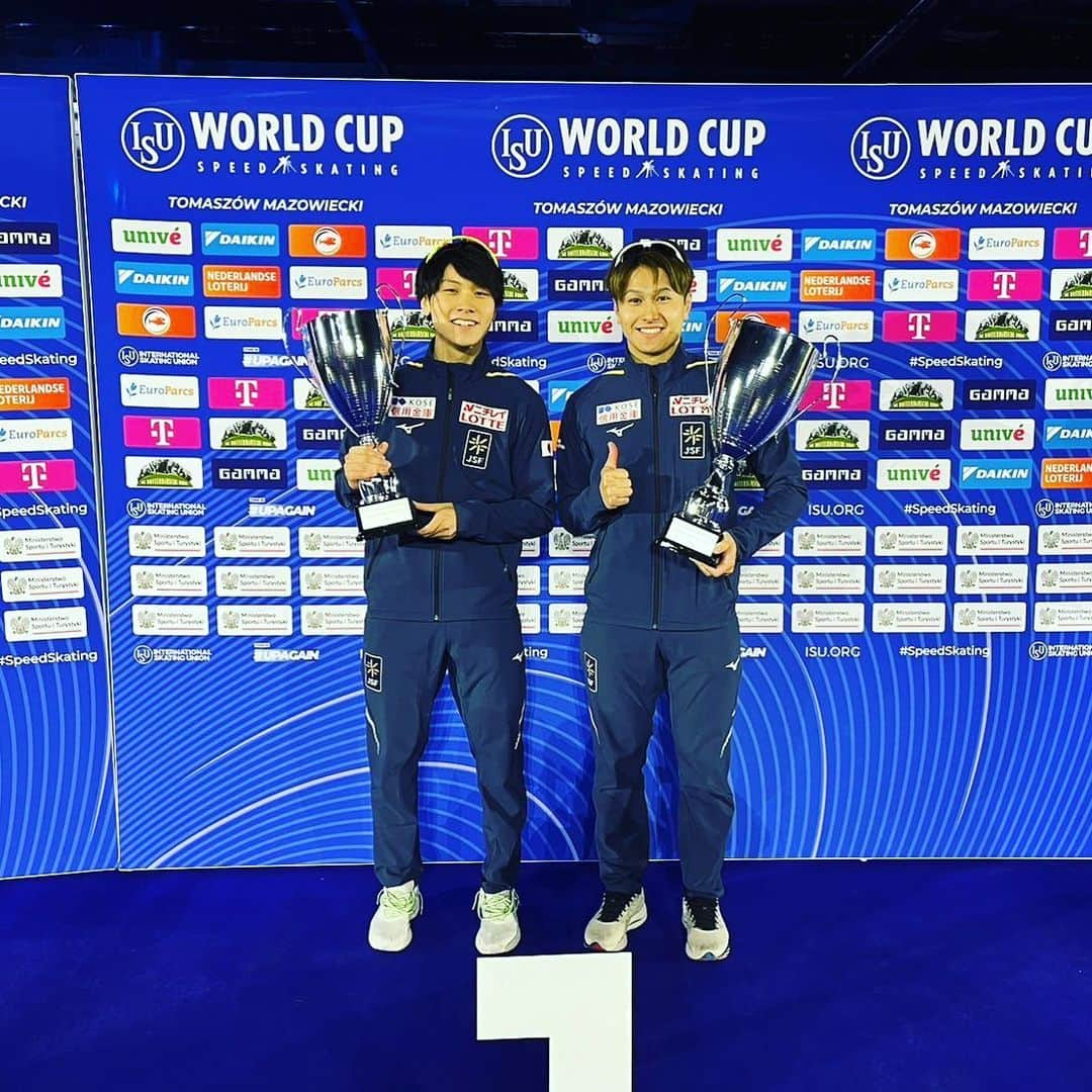 森重航のインスタグラム：「･ W杯5.6戦終了！  34.78 1th🥇 34.84 4th  年間総合3位！ジュニア時代から3年連続総合3位。次はでっかい🏆ゲットします  次は世界選手権。かますぞ🇳🇱   #speedskate #worldcup #poland」