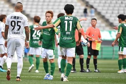 阪野豊史さんのインスタグラム写真 - (阪野豊史Instagram)「Jリーグ開幕⚽️ みんなでつかみとった勝ち点3！ 良いスタート👍  #ヴェルディ　#tokyoverdy  #jリーグ　#j2」2月19日 21時36分 - sakanotoyofumi_official