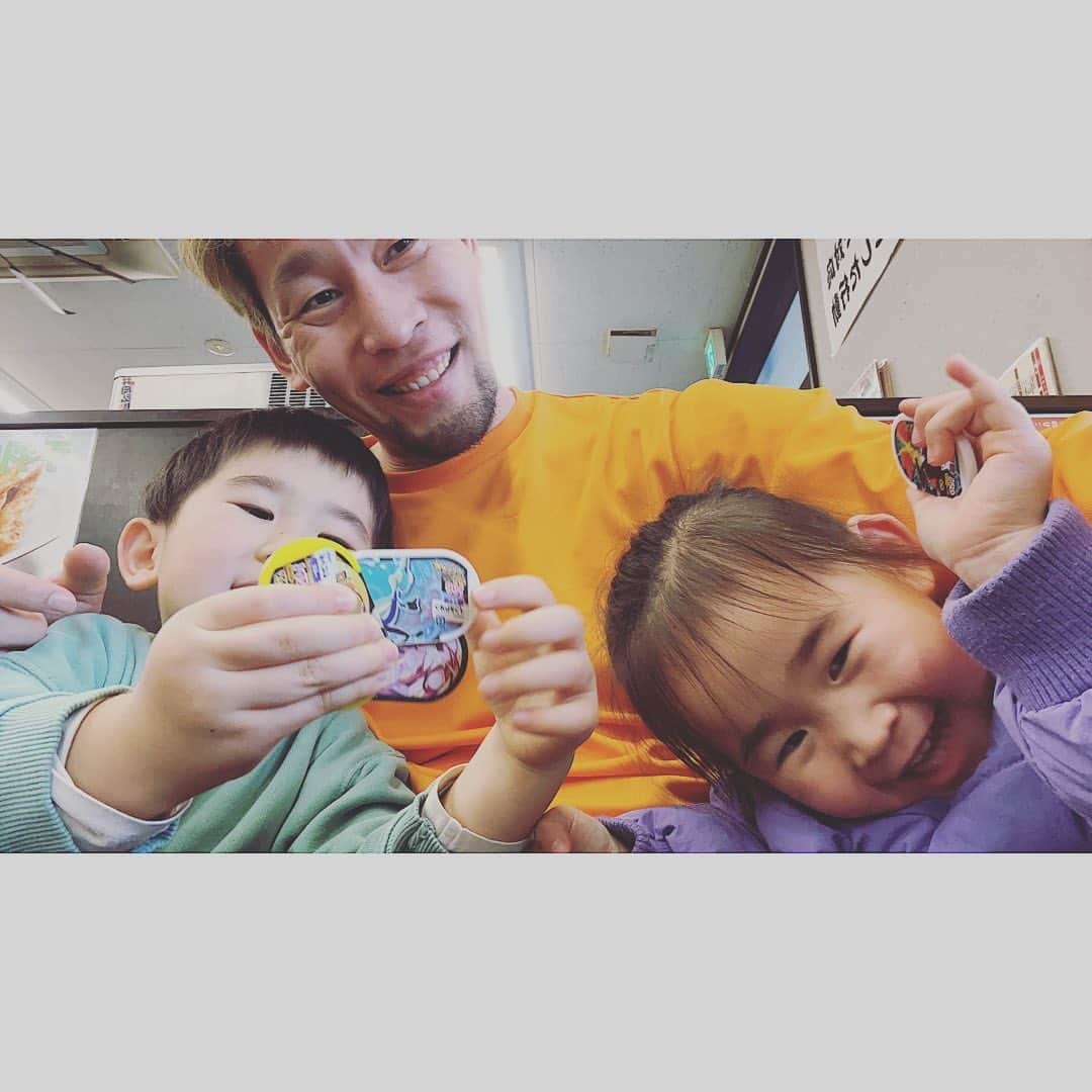 谷口大智のインスタグラム：「家族がいるから頑張れる😌妻がいるから働ける🏀 本当に幸せな1週間でした🙏  この1週間は内容が濃く、後半戦に向けてかなり気持ちの充電出来ました✨  さぁー明日から切り替えて頑張りますよ🔥⛹️‍♂️  やるぞー❗️  #dtのオフ」