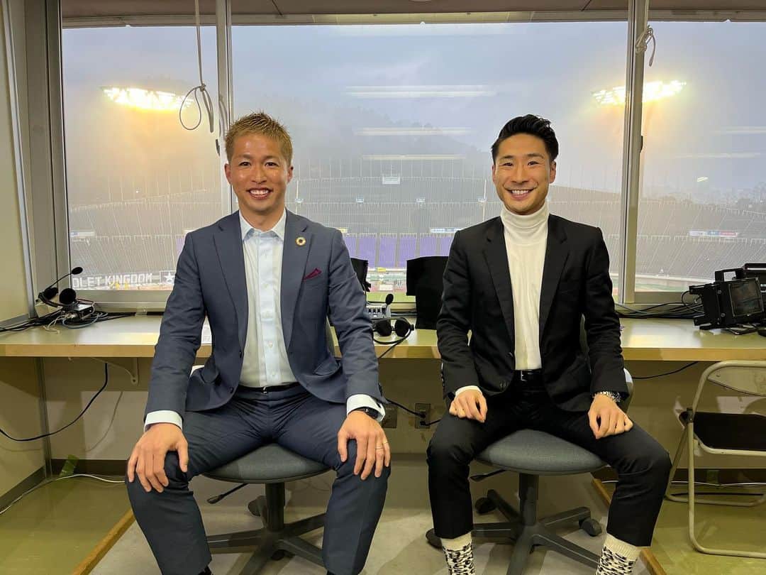 森崎浩司のインスタグラム：「2023年Jリーグ開幕⚽️  エディオンスタジアムlast season！  #サンフレッチェ広島 #コンサドーレ札幌 #DAZN #江本一真 #森崎浩司」