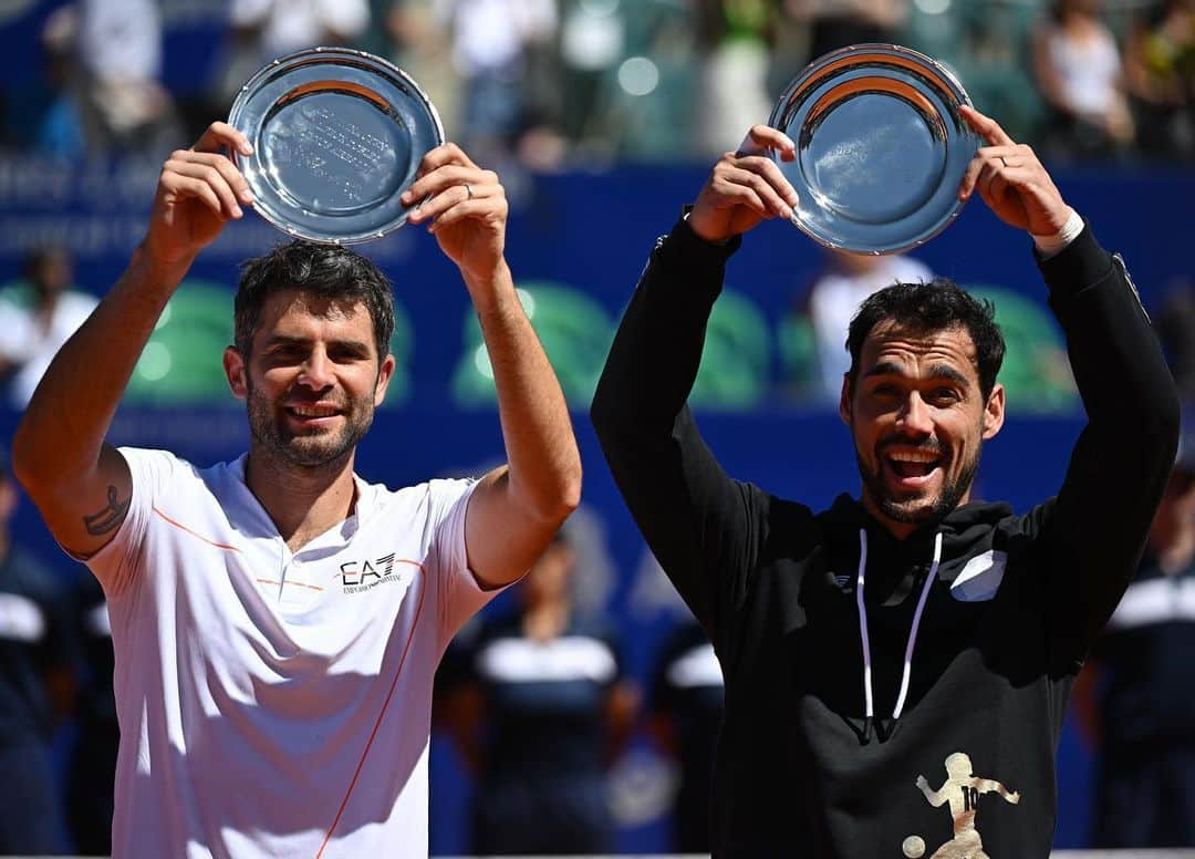 ファビオ・フォニーニのインスタグラム：「Buenos Aires eres especial! Los quieros 🇦🇷❤️🏆 @argentinaopentennis」