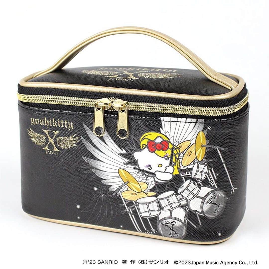 のインスタグラム：「Yoshikitty Vanity Pouch ⭐バニティポーチ ⭐  メイクブラシが4本収納可能で小物が入るポケット付きです。 しっかりした合皮素材で型くずれしにくく、お使いの化粧品をしっかり収納できます。  詳しくはコチラ https://asunaro.shop-pro.jp/?pid=158043229  @YoshikiOfficial  #yoshikitty #yoshiki #xjapan #hellokitty #sanrio」