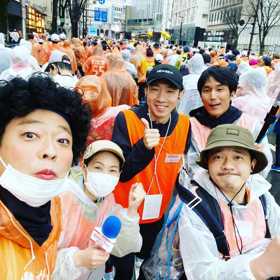 中華首藤さんのインスタグラム写真 - (中華首藤Instagram)「🏃🏅🏃🏅🏃🏅  【熊本城マラソン2023】 #めちゃくちゃ楽しかった  #熊本城マラソン2023  #周りに支えてもらいながら  #完走できました  #個人的には  #10年ぶりのフルマラソン  #楽しみながら走れました  #島田珠代 さんから @tamayodesu  #ちーんも頂きました #スーパー営業マンに感謝  #スタッフに感謝  #一生懸命応援してくれた #家族に感謝  #この模様は #今度の水曜日  #かたらんねでオンエア @kata_tku8ch  #中華首藤  #マラソンまでの道のり #是非ご覧下さい   #熊本県 #大分県 #ローカルタレント #中九州タレント #ローカルリポーター」2月20日 13時13分 - chuuka_shutou