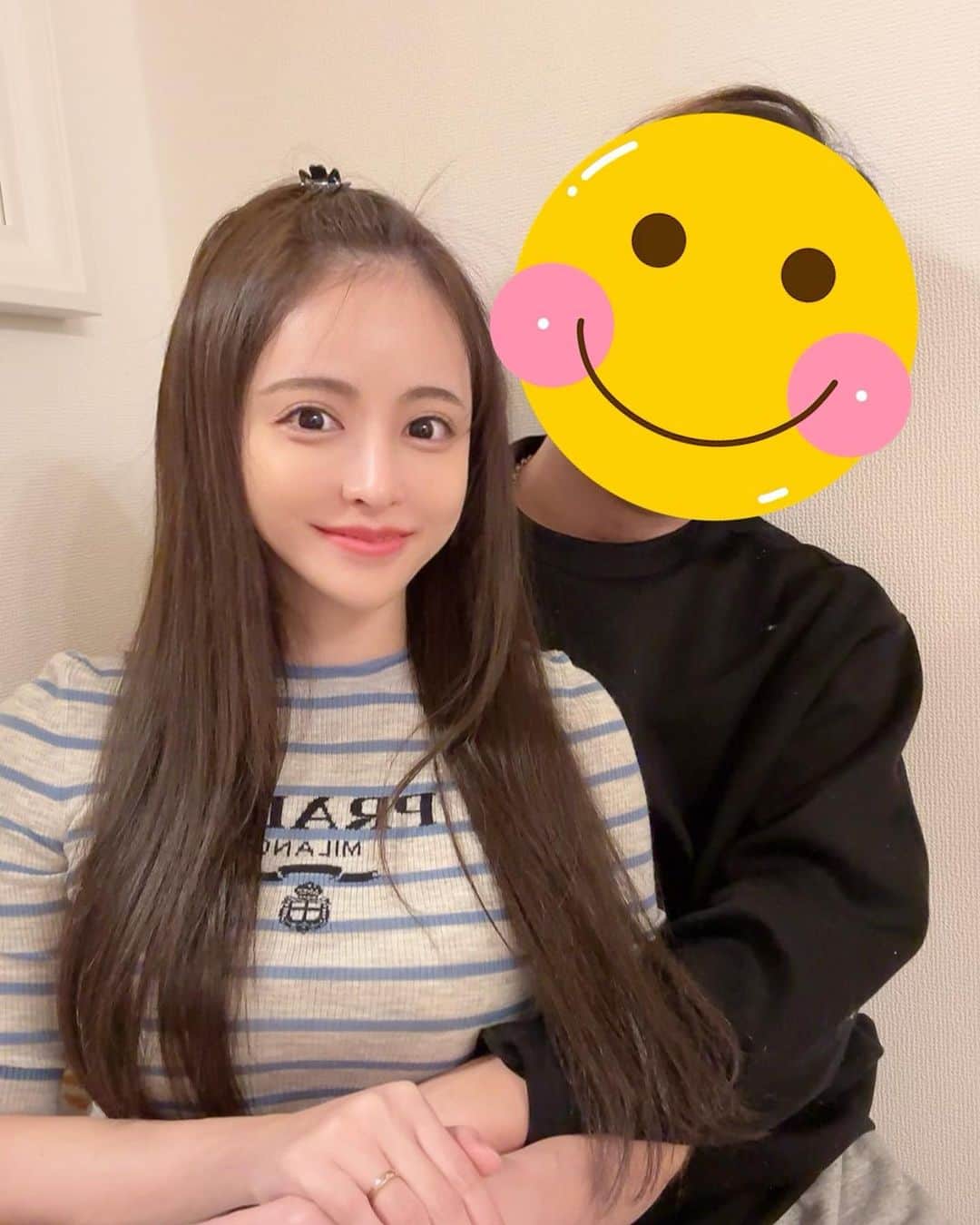 ririのインスタグラム：「Happy Birthday🎂💓 旦那ちゃま🎉🐸✌️🧁✨ 一緒に過ごす誕生日は これで３回目だね🍭 夫婦になって過ごす誕生日は 初めてだね😂💓 1年間いろいろ山あり谷あり あるけど、仲良く力をあわせて 乗り越えていこうね🔥☺️🌈  辛い時も一緒に笑えるくらいの 強い絆💓を深めていきましょう❗️  結婚してから我慢ももちろん いろいろ増えたけど あたしが好きで選んだ相手だから たくさん支えて旦那さんの人生が 明るくなってくれたら嬉しい😆な🌈🌈🌈  まだまだこれから 2人の物語は続いていくから ☺️お互い信じ合い🍀愛し合い💓 素晴らしい道を作っていこうね🐻💓  おめでとう🎊 ずっとずっと大切にします💓 らぶー👩‍❤️‍💋‍👩✌️ (男が言うセリフ？わら)  #love #happybirthday  #誕生日 #仲良し夫婦  #夫婦」