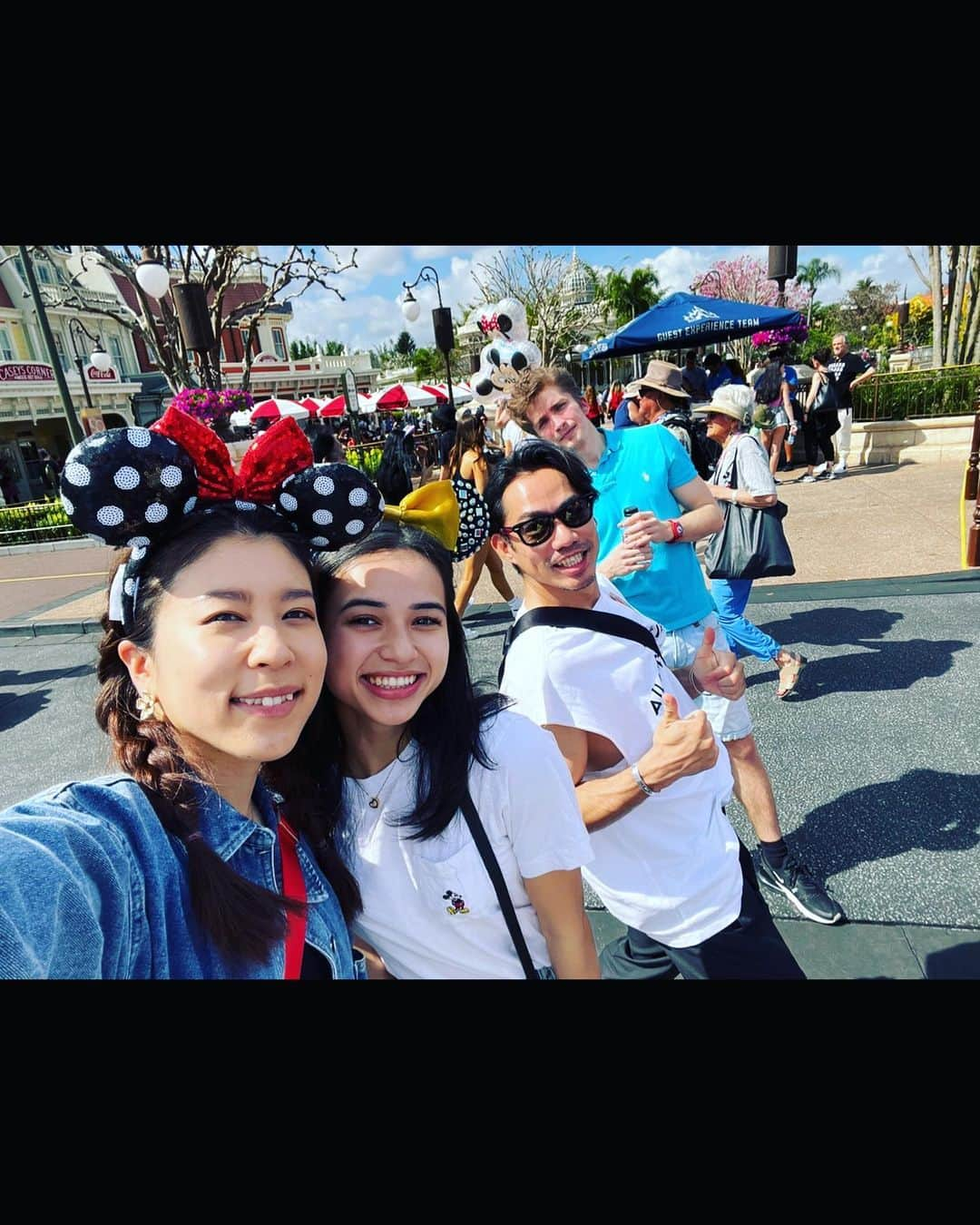 高橋大輔さんのインスタグラム写真 - (高橋大輔Instagram)「WALT DISNEY WORLD  人生初！ フロリダ来てやっと3年ぶりにw 年齢忘れて楽しんだw  @k.a.n.a.m.u.r.a  @isabellagamez  @korovinsashka123」2月20日 13時21分 - d1sk_t