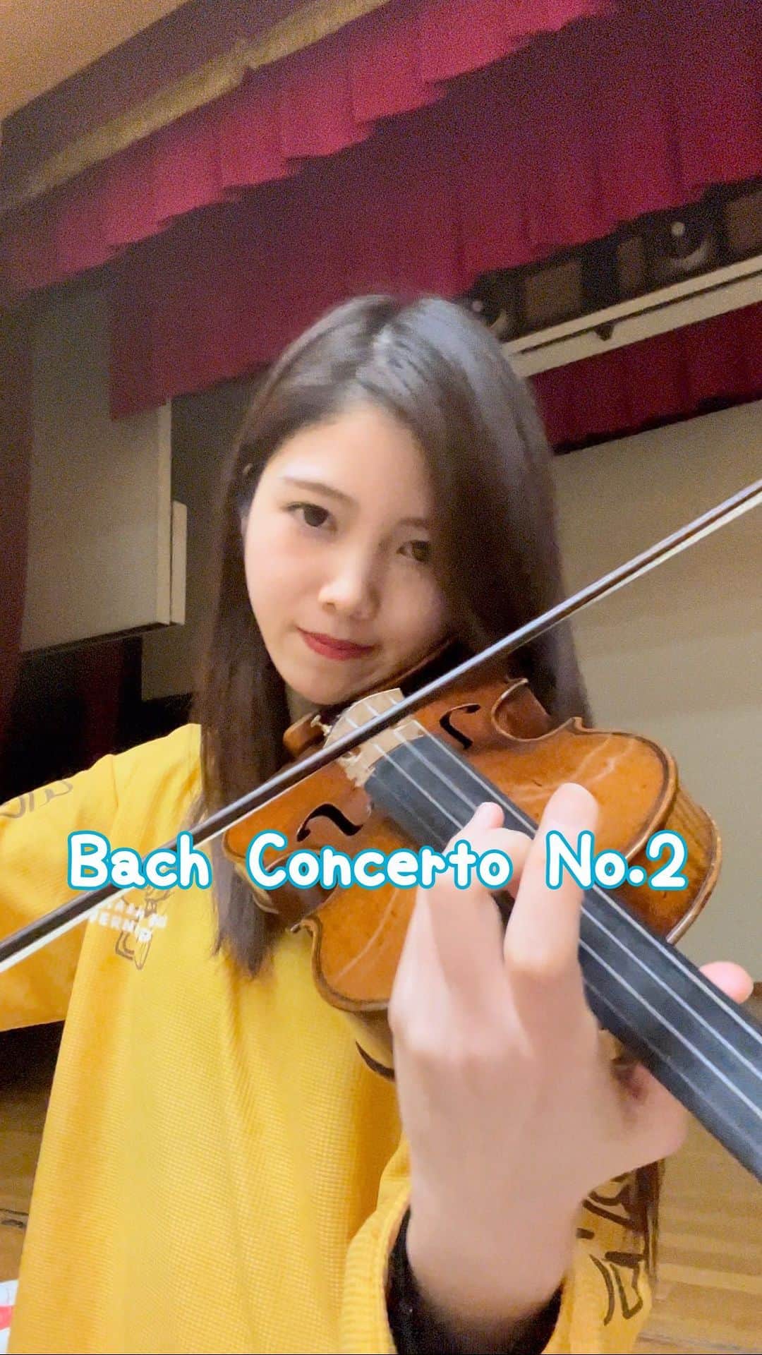 高木凜々子のインスタグラム：「#100daysofpractice (56) Bach Violin Concerto No.2 1st mov.  20年ぶりに今回演奏します！ YouTube楽しみにしててねー😆  明日はリハーサル！ 楽しみに頑張ります🎻💫  #violin #music #concert #japan」