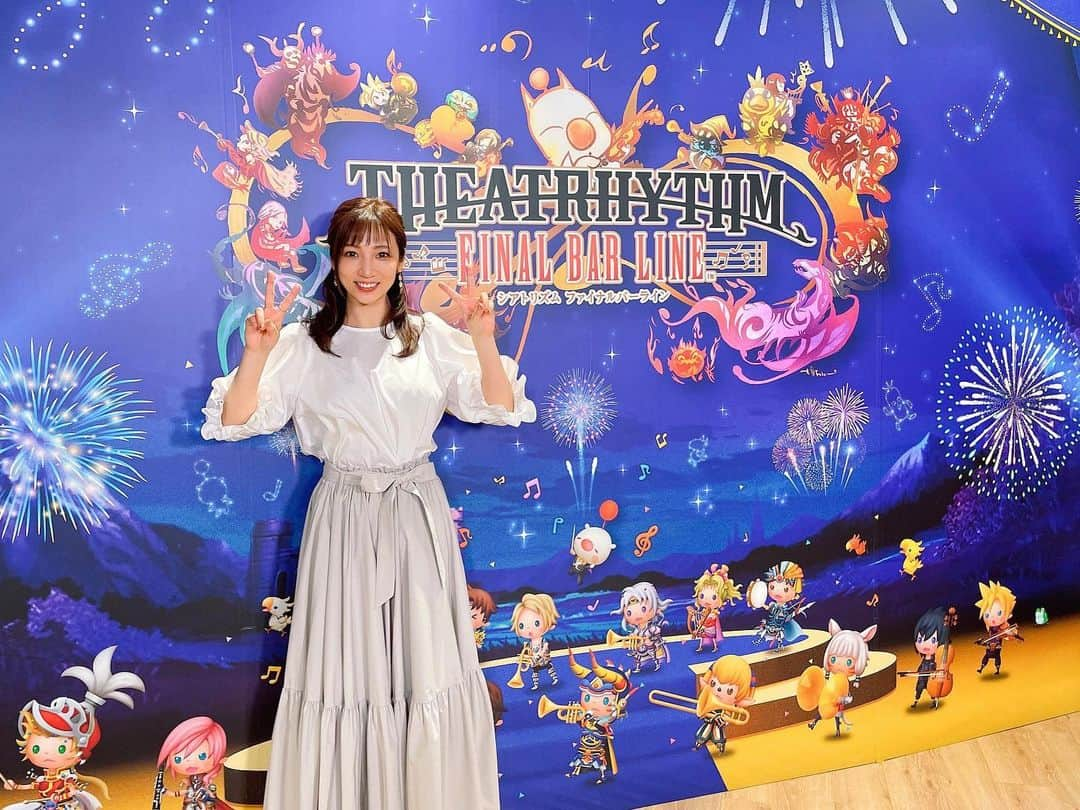 内田敦子のインスタグラム：「⁡ ⁡ スクエニ公式チャンネル 『シアトリズムファイナルバーライン発売記念生配信』で 進行を務めさせて頂きました。 ⁡ 番組内では 植松伸夫さん、下村陽子さん、北瀬佳範さん、 野村哲也さん(お電話)、祖堅正慶さんという FFシリーズを生み出して来られた 錚々たるゲストの皆さんから、 直接、開発秘話をお伺いできたり 楽曲への想いを聞くことができたり なんとも贅沢な時間を過ごさせて頂きました。 ⁡ 素晴らしい音楽とともに 学びあり爆笑あり感動ありの とても楽しい番組でした✨ ⁡ 7時間40分に及ぶ長尺ですが、 アーカイブが残っているようなので まだの方は是非ご覧ください！ ⁡ #シアトリズム #シアトリズムファイナルバーライン #THEATRHYTHM #finalfantasy #FF #スクエニ」