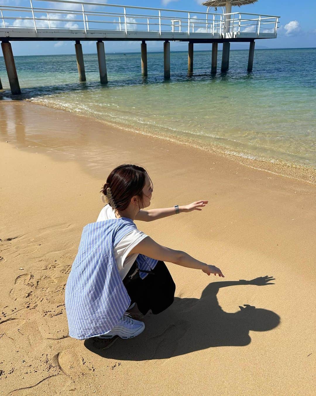 糸川菜央さんのインスタグラム写真 - (糸川菜央Instagram)「石垣島~🐚 2月なのにあったかすぎた＾＾  #石垣島 #海」2月20日 20時05分 - nao_itokawa