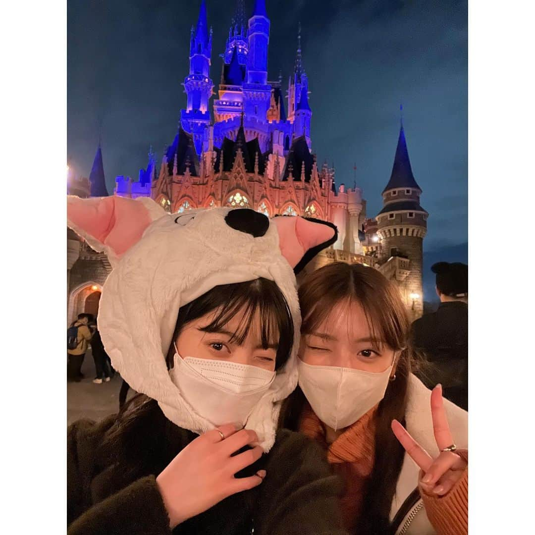 中野恵那のインスタグラム：「明日香お姉ちゃんとDisney♡ 楽しかったぁぁぁぁぁぁ」