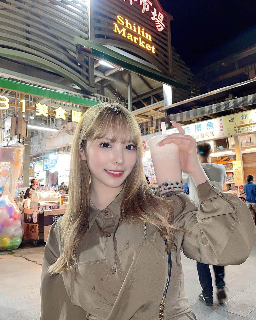 のインスタグラム：「in taiwan🇹🇼  #グラビア #コスプレ　#gravure #モデル　#性感美女　#性感 #外拍 #cosplay #アイドル #性感内衣　#모델　#그라비아」