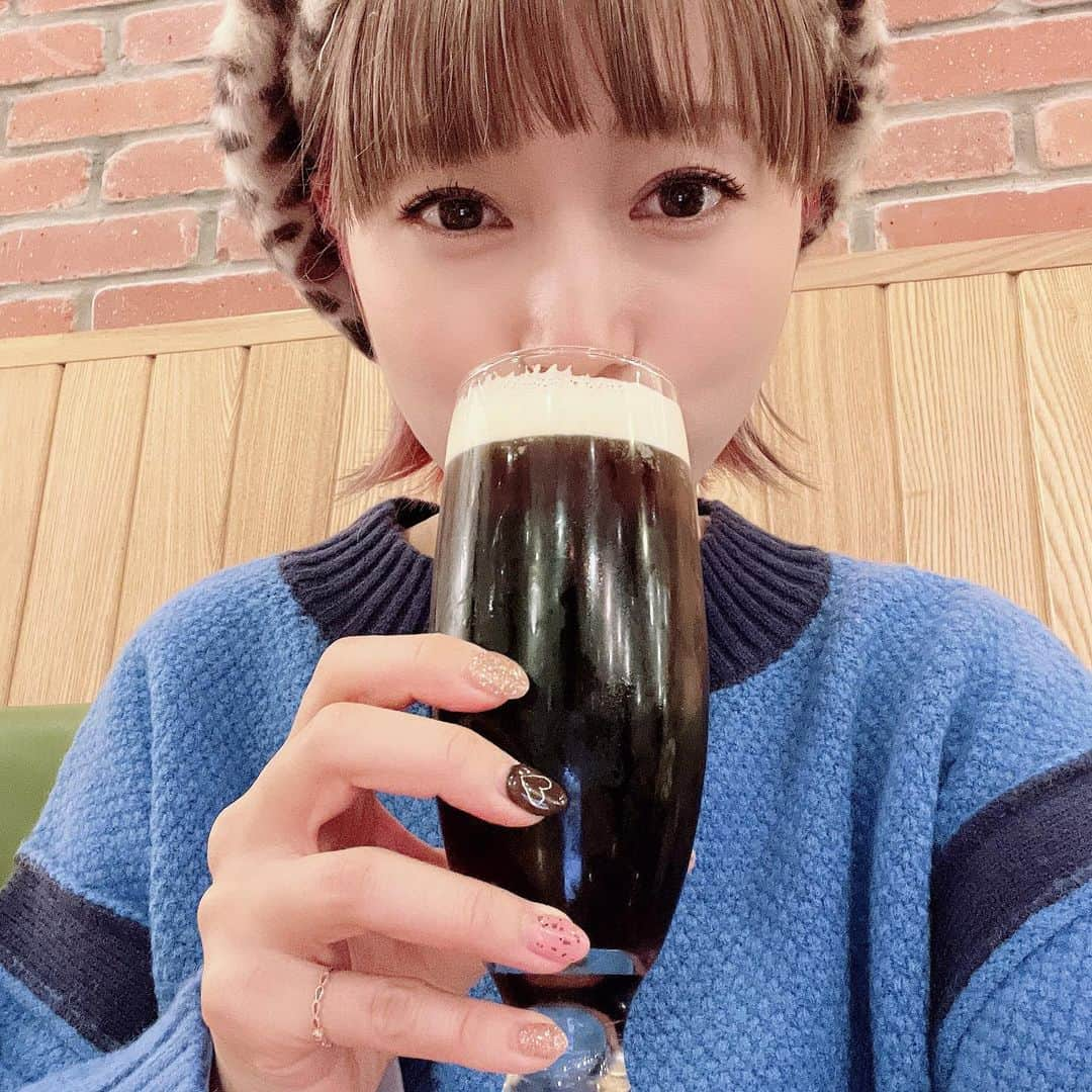 たかはしゆいさんのインスタグラム写真 - (たかはしゆいInstagram)「#嵐と松本 のマスターからの おつかれちゃん🍺 ・ #おつかれちゃん #ハンバーグ #🍺  #たかはしゆい」2月20日 22時01分 - t.yuirin