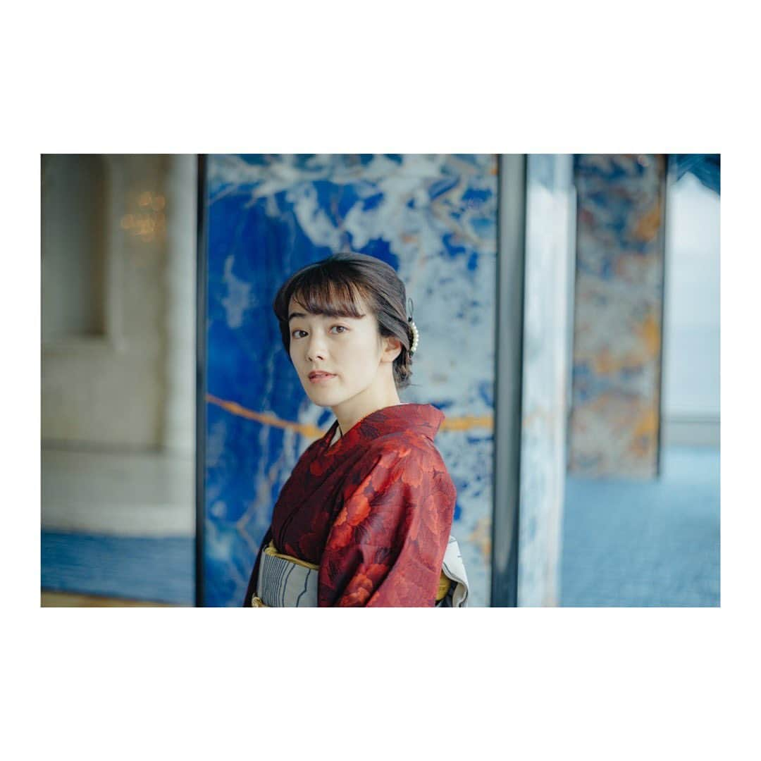 田中美晴さんのインスタグラム写真 - (田中美晴Instagram)「hannari  　 　 　 　  　 　 今週もはじまりましたね。 今日も1日お疲れさまです。  おやすみなさい⭐ 　 　 　 　　　 　  #kimono #japaneseculture  #portraitphotography #hannari  #着物 #人像 #拍照 #日本文化」2月20日 23時15分 - tnk_miharu