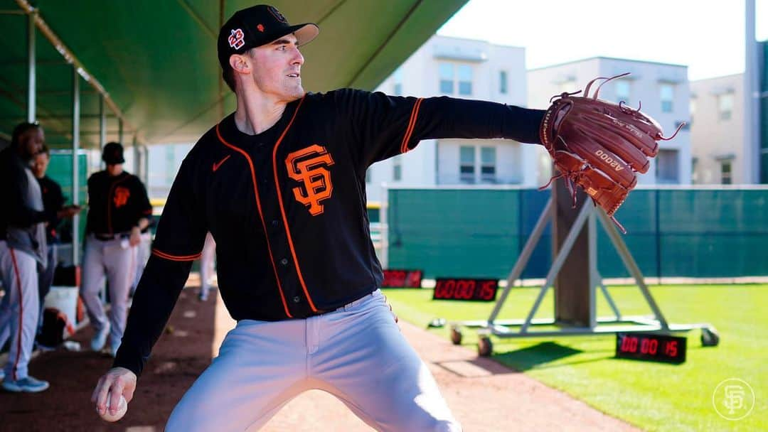 ロス・ストリップリングのインスタグラム：「First bullpen in the orange and black!」