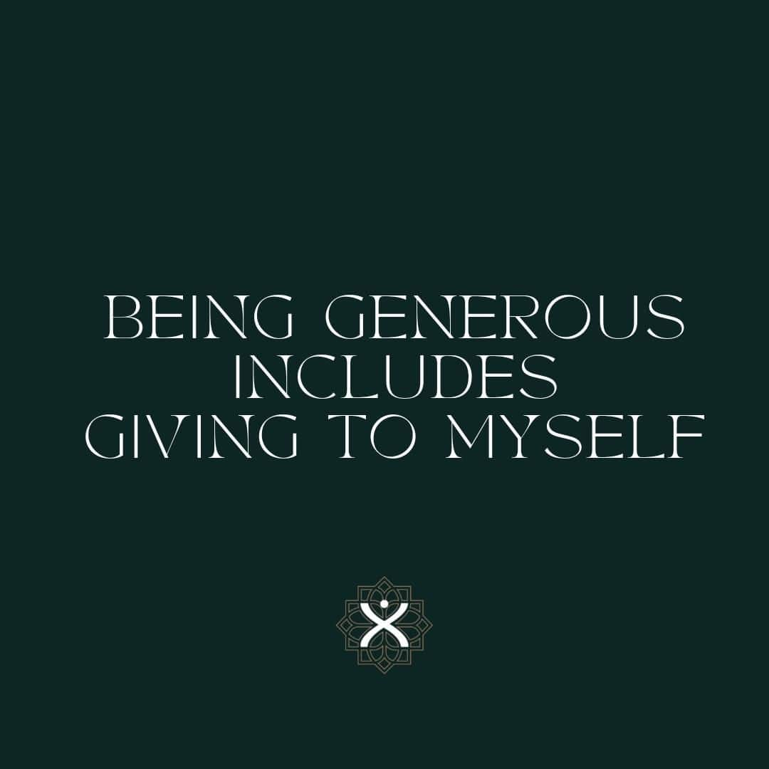 ディラン・モスコビッチのインスタグラム：「Being generous is a wonderful quality.  In my opinion, one of the most powerful practices we do as humans. At it's essence, it's the remembering of the love that we are and the interconnectedness that we all share.  For some of us, giving to others can become an excuse not to give to ourselves. Even the idea of giving to ourselves is often cloaked in the fear of being selfish.   If we step back and look from a different vantage point, being "selfish" can feed generosity with the realization that when we devote ourselves to the practices that feed our bodies, minds, hearts and souls, we are able to show up in the world more fully.   And as giving from an empty cup will only go so far, when we fill our own cups, we can give to others more abundantly.   Learning the sacred word "no" can free space for a more authentic "yes".  When we uplift ourselves, we create the safety that helps us to share more of ourselves freely and with less of a need for anything in return -- true giving.」