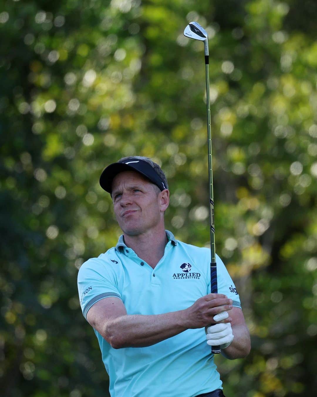 ルーク・ドナルドのインスタグラム：「Reflecting on a great week at the @thegenesisinv. Riviera plays with your mind constantly - it’s impossible to relax on any shot - it’s certainly one of my favourites on Tour. Putting it in the fairway matters, angles matter, course management matters & with a few minor renovations/restorations would be in my top 10 all time, it’s that good.  A solid week overall for me and one to build on.  Congratulations @jonrahm on another impressive win, what an amazing run of golf he is on.   @thehondaclassic next up - another course that tests your nerve.」