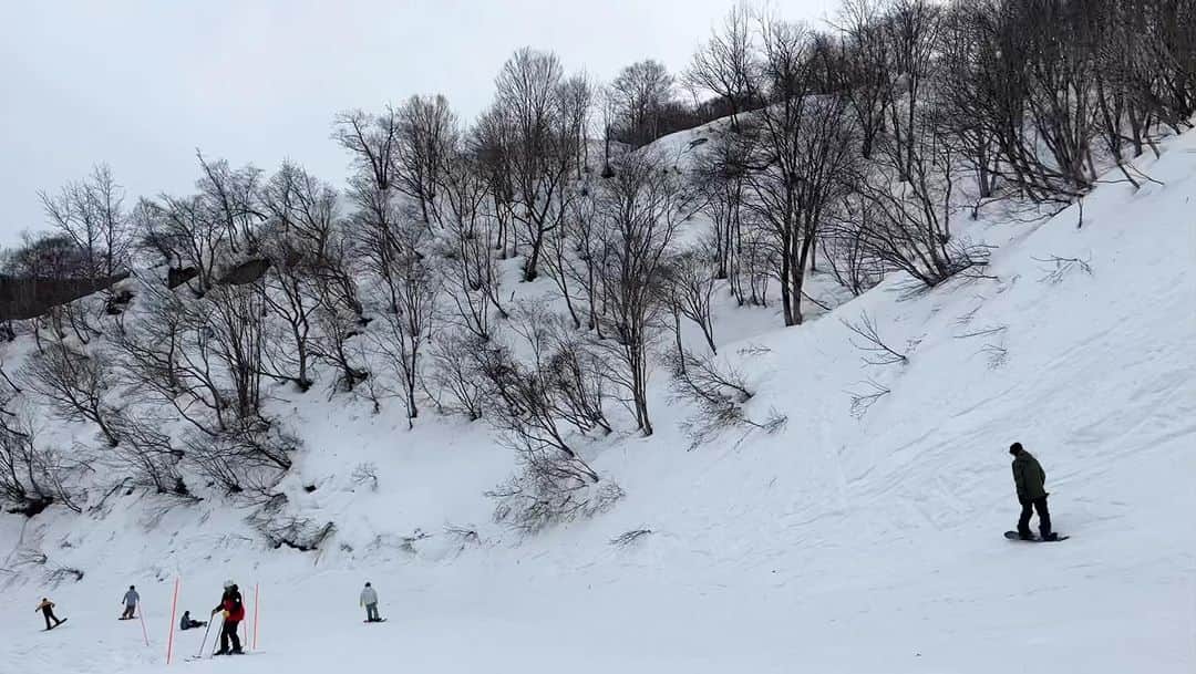 のインスタグラム：「🏂🏂🏂 今シーズンは何回行けるかな。」