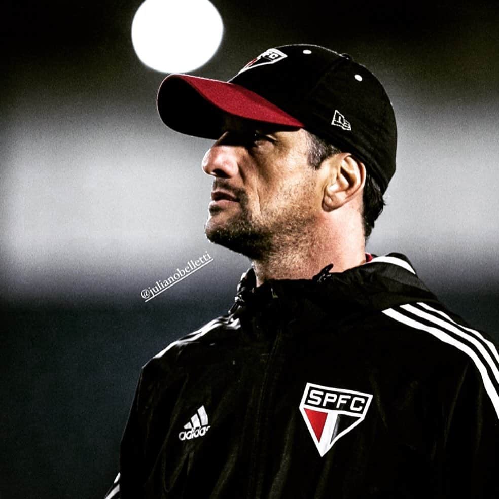 のインスタグラム：「Seguimos na preparação para as competições de 2023. 🙏🏻 Campeonato Brasileiro sub20 começando dia 06/03. Dallas Cup nos Estados Unidos dia 01/04. Campeonato Paulista com estréia prevista para o dia 15/04.  Respeito e comprometimento. @saopaulofc   #belletti #treinador #futebol」