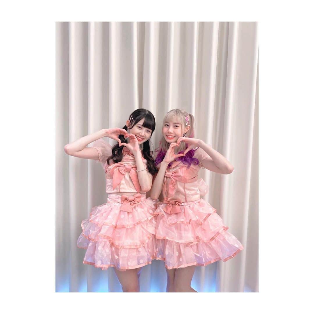 のインスタグラム：「. #アボガドじゃねーし 選了這首歌才發現舞蹈好難記😵‍💫 但有可愛到就好👻👻✌🏻 - アボガドじゃね~し・・・🥑 そばちゃんと一緒に披露しました 振り付けがややこしいで大変だけど 可愛いならいいけど🫣🫣 - #AKB48 #AKB48TeamTP #TeamTP  #UnitSakura #🌸 #れいち #林于馨 #粉絲見面會 #見面會 #圈圈叉叉  #ZeppNewTaipei #UnitTicTacToe #Tictactoe #Fanmeeting」