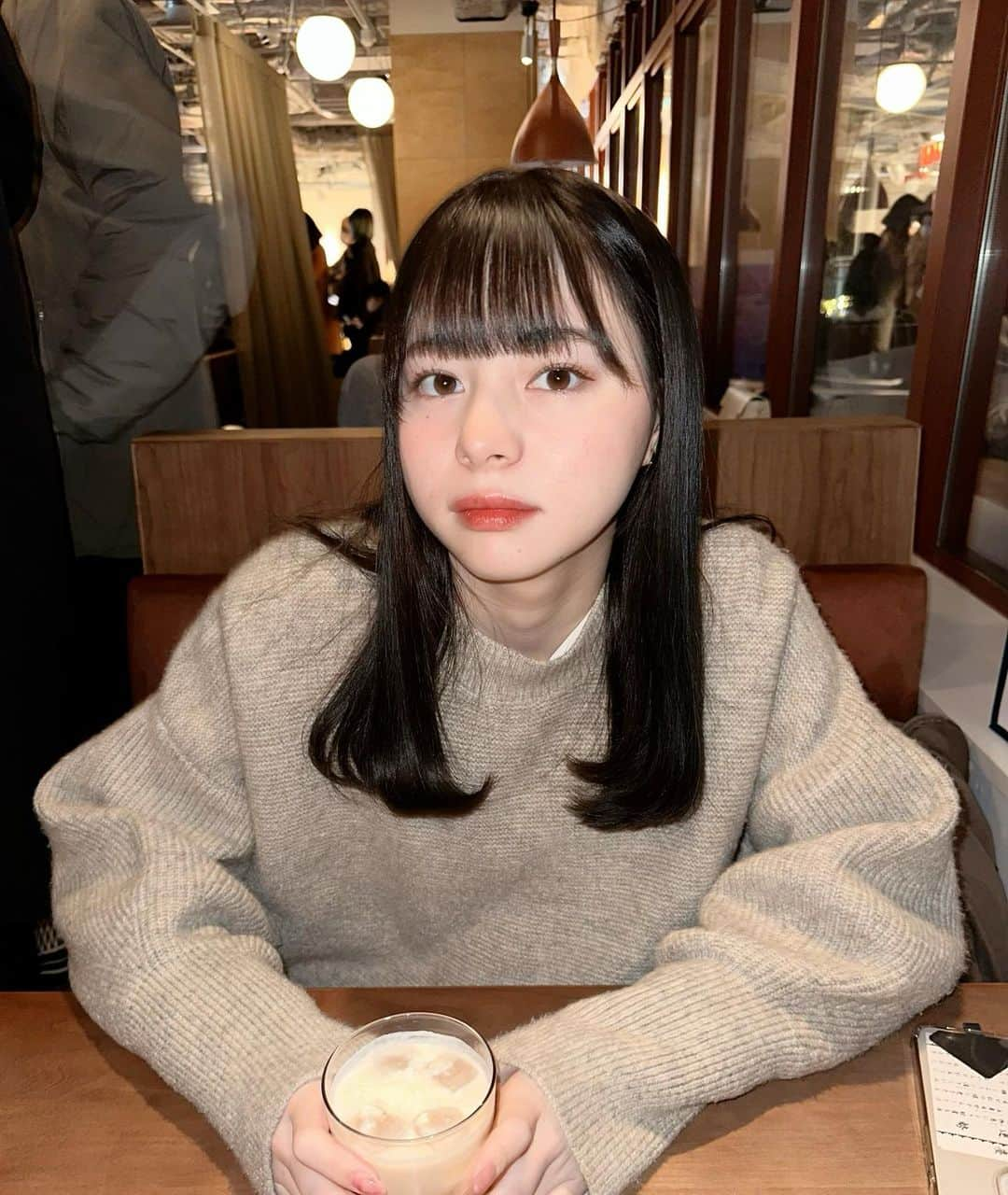 吉田伶香のインスタグラム：「. 会ったらいつも撮ってくれるの😮‍💨」